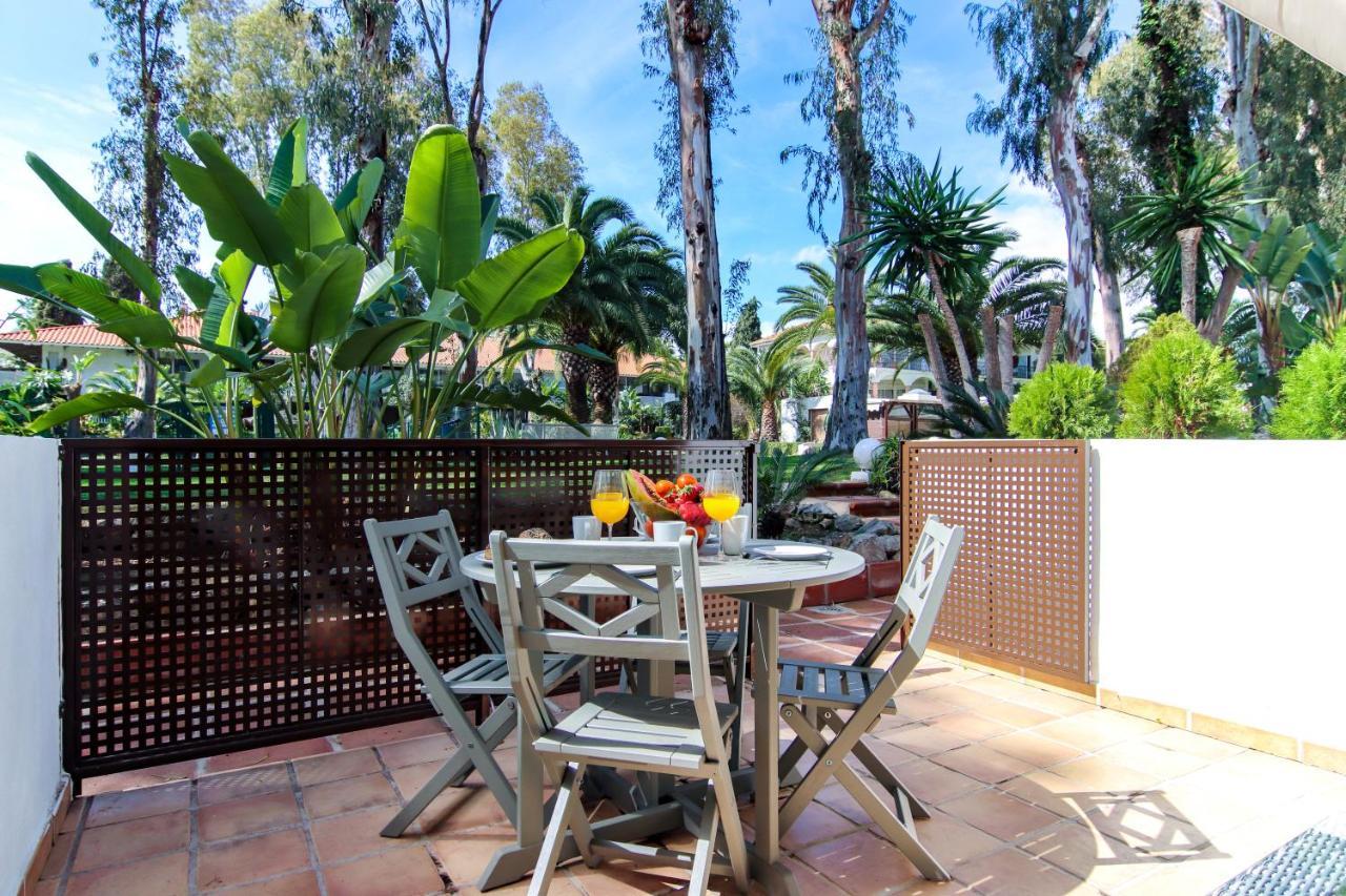 Oleholidays Fuentes Del Rodeo35 Junto Puerto Banus Marbella Buitenkant foto