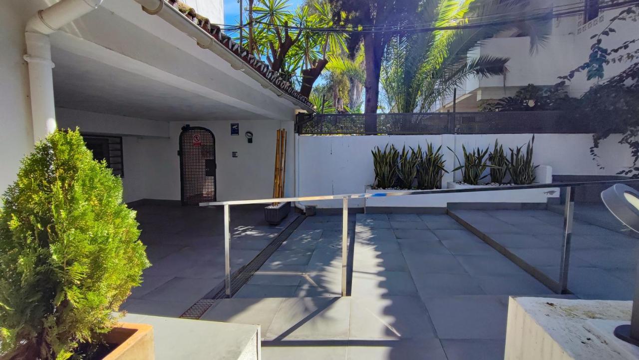 Oleholidays Fuentes Del Rodeo35 Junto Puerto Banus Marbella Buitenkant foto